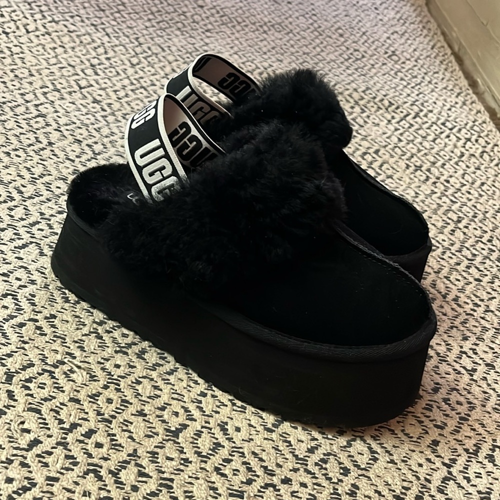 ugg black fluffy funkette slides